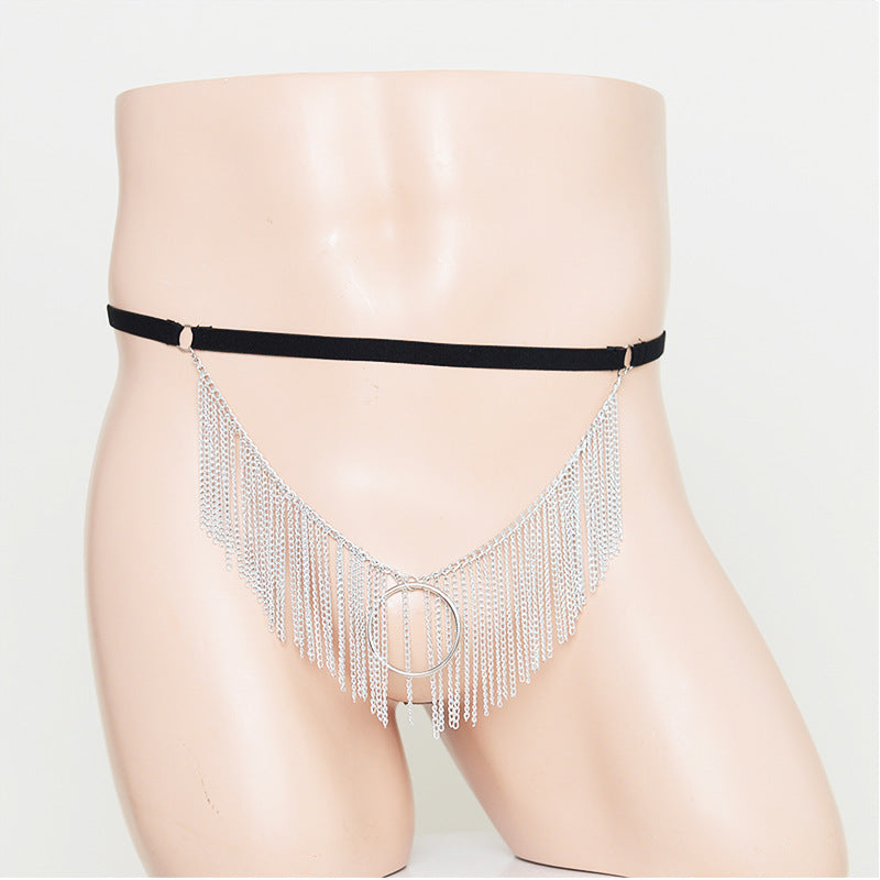 Dew PP Iron Ring Love Chain Thong