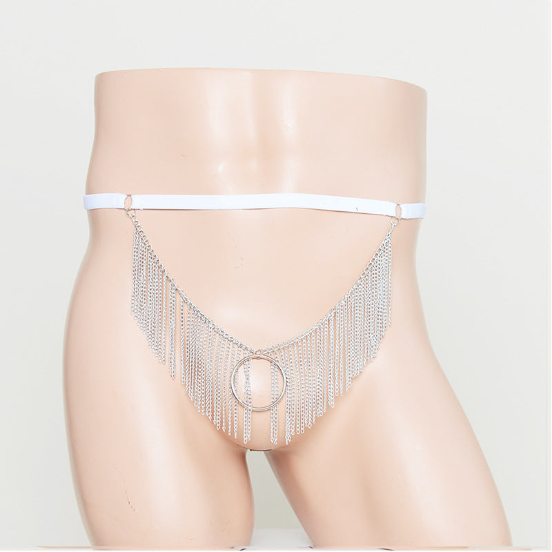 Dew PP Iron Ring Love Chain Thong