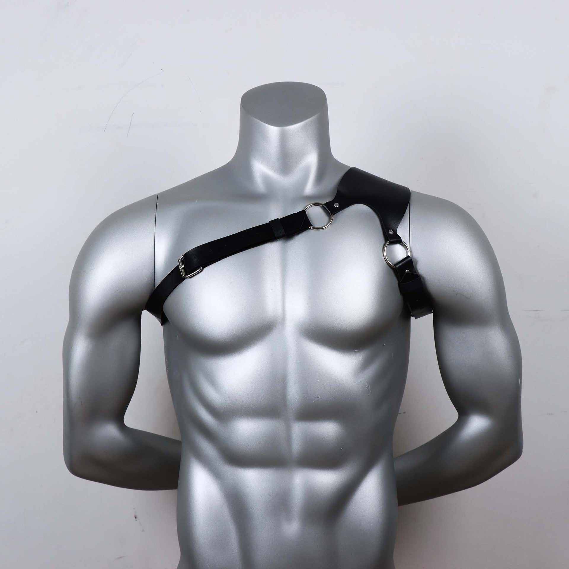 Hollow Body Chain Nightclub Prop