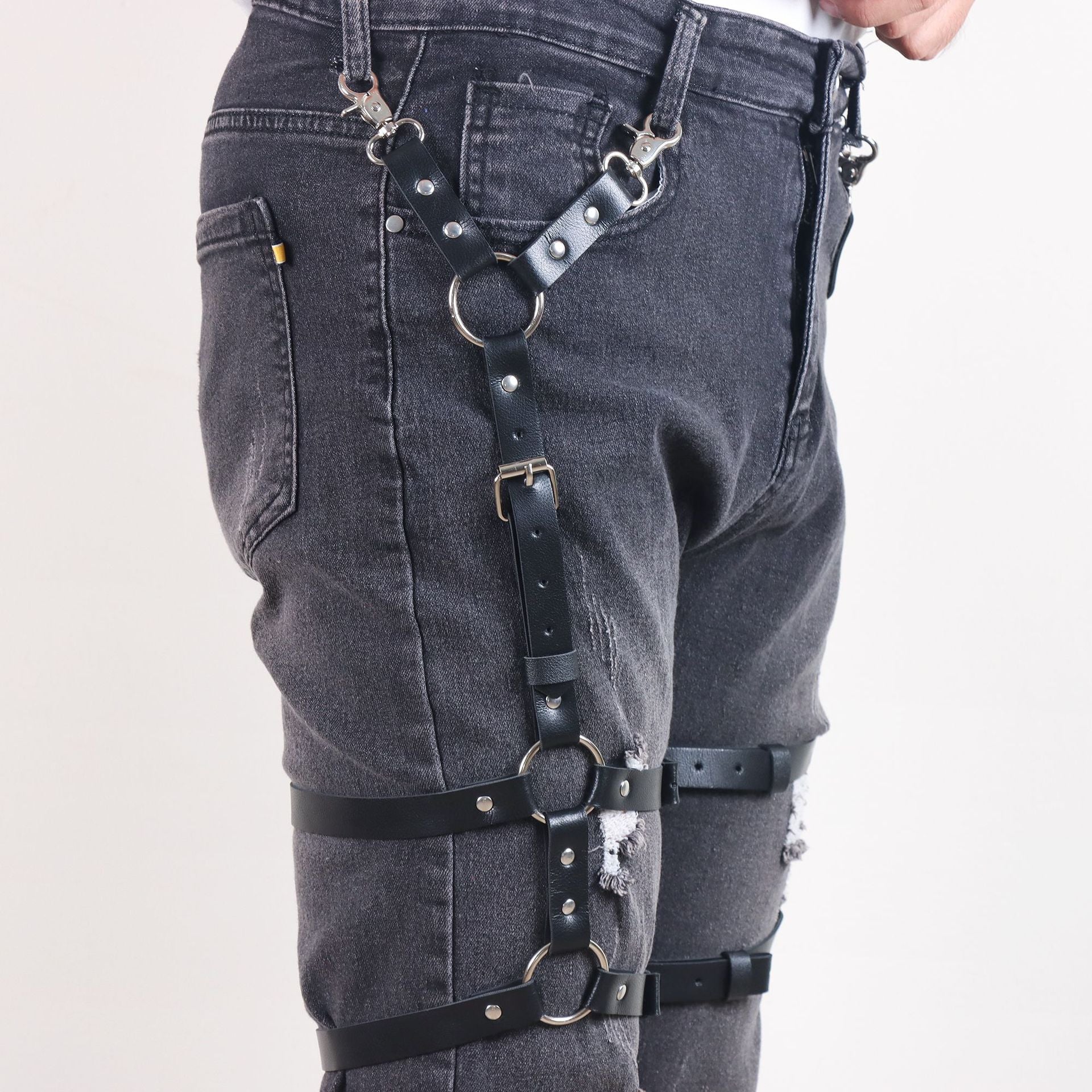 Leather Leg Ring Thigh Strap Garter