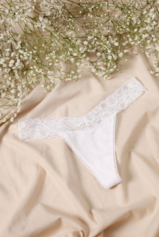 Comfortable Lace Trim Thong Panty for Everyday Wear