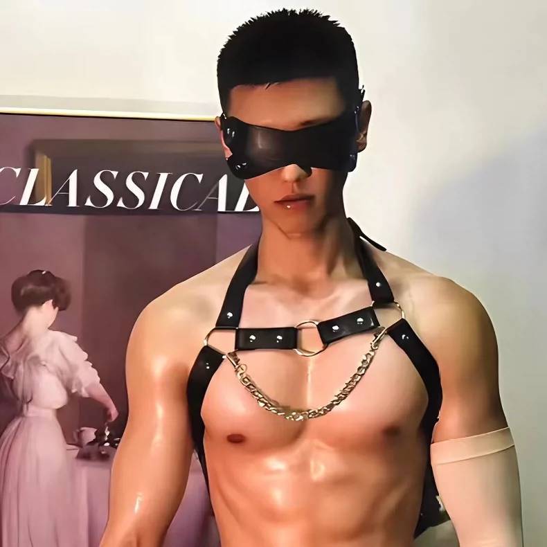 Hollow Body Chain Nightclub Prop